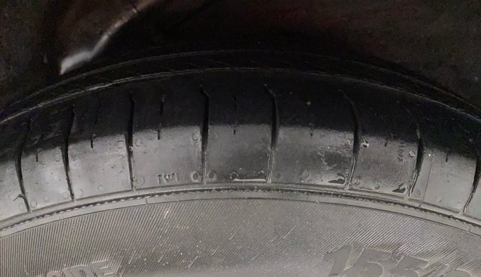 2012 Hyundai i10 MAGNA 1.2, Petrol, Manual, 93,728 km, Left Rear Tyre Tread