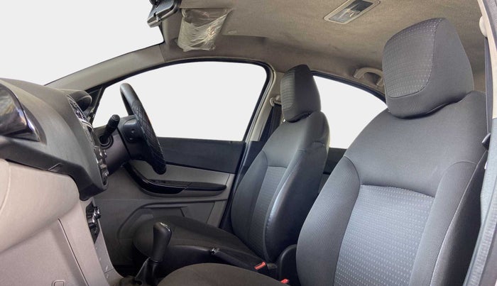 2018 Tata Tiago XZ PETROL, Petrol, Manual, 95,638 km, Right Side Front Door Cabin