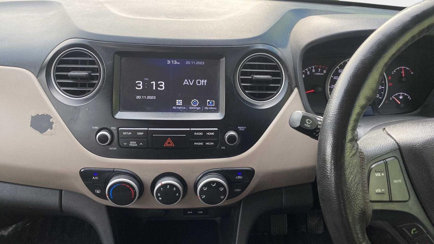 2018 Hyundai Grand i10 SPORTZ 1.2 KAPPA VTVT, Petrol, Manual, 31,428 km, Air Conditioner