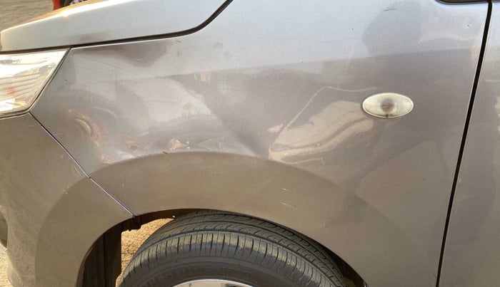 2018 Maruti Wagon R 1.0 VXI + (O) AMT, Petrol, Automatic, 36,211 km, Left fender - Minor scratches
