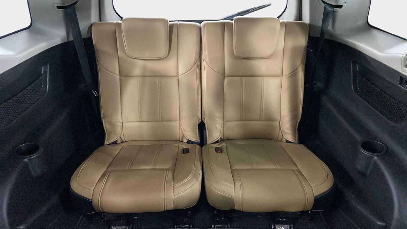 2021 Mahindra XUV500 W11 AT, Diesel, Automatic, 65,107 km, Third Seat Row ( optional )