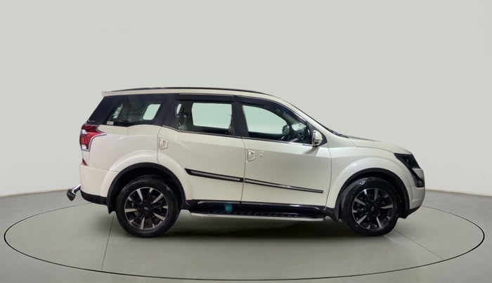 2021 Mahindra XUV500 W11 AT, Diesel, Automatic, 65,107 km, Right Side View