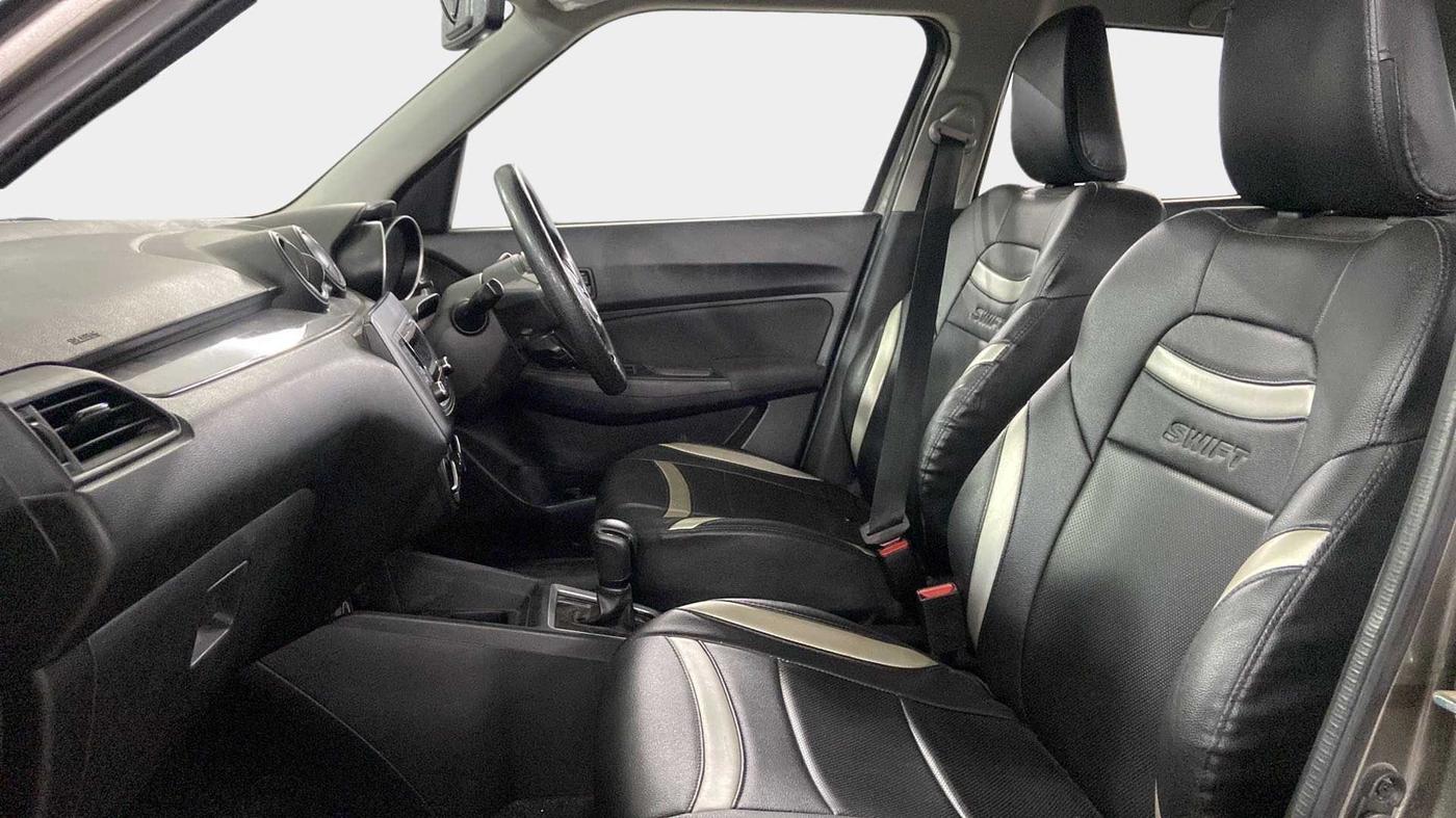 2019 Maruti Swift VXI AMT, Petrol, Automatic, 10,297 km, Right Side Front Door Cabin