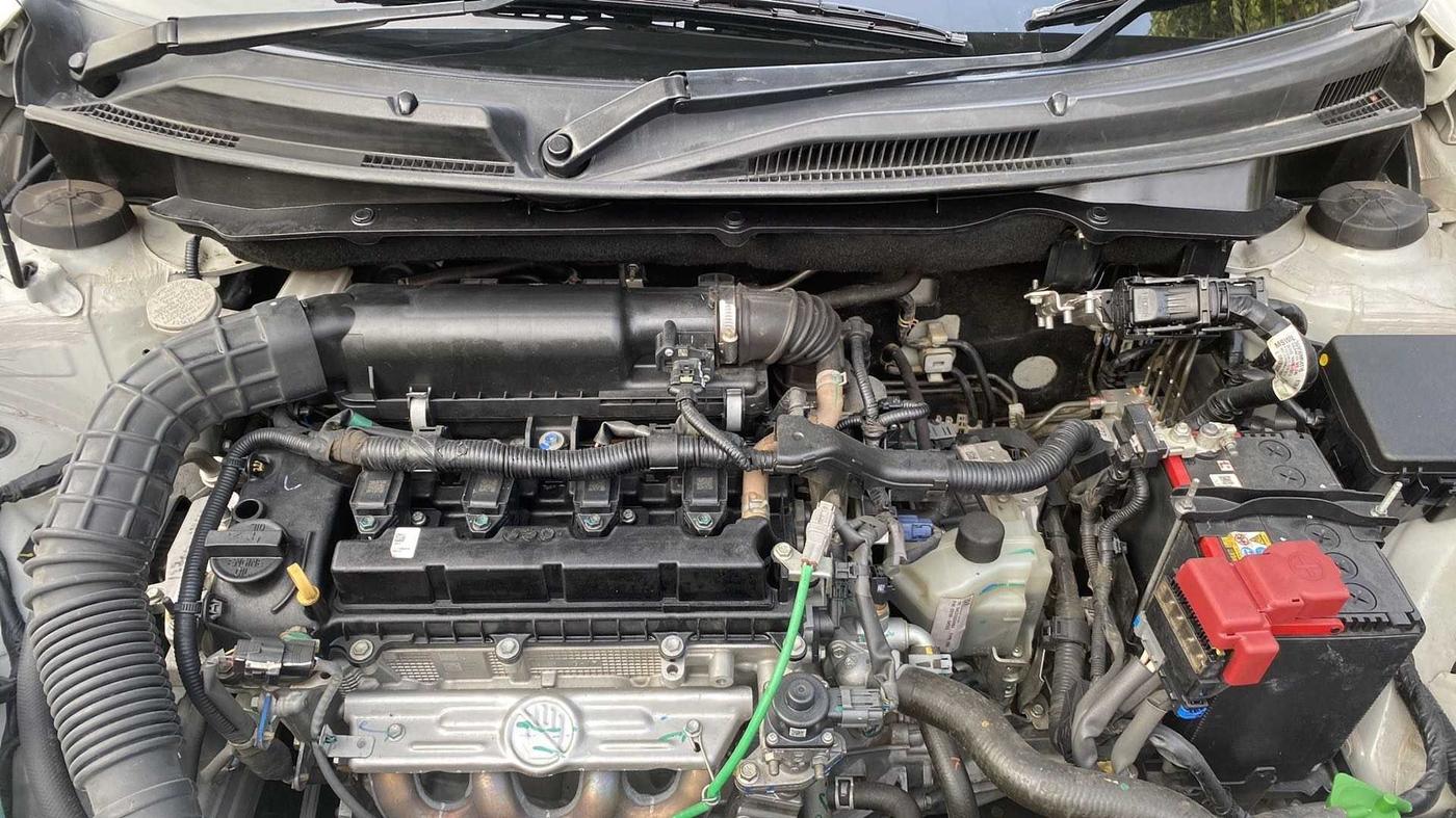 2022 Maruti Dzire VXI AMT, Petrol, Automatic, 19,626 km, Open Bonet