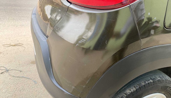 2018 Renault Kwid RXT 1.0 (O), Petrol, Manual, 44,612 km, Rear bumper - Minor scratches