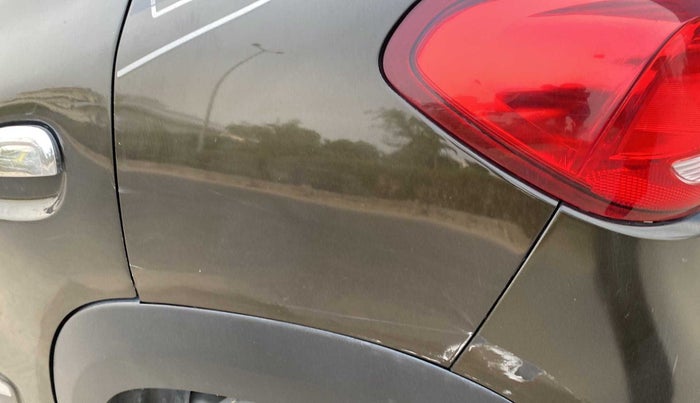 2018 Renault Kwid RXT 1.0 (O), Petrol, Manual, 44,612 km, Left quarter panel - Minor scratches