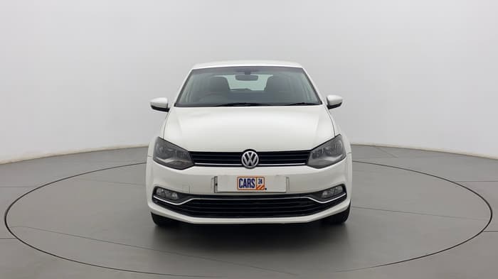 2016 Volkswagen Polo HIGHLINE1.2L, Petrol, Manual, 71,808 km, Front
