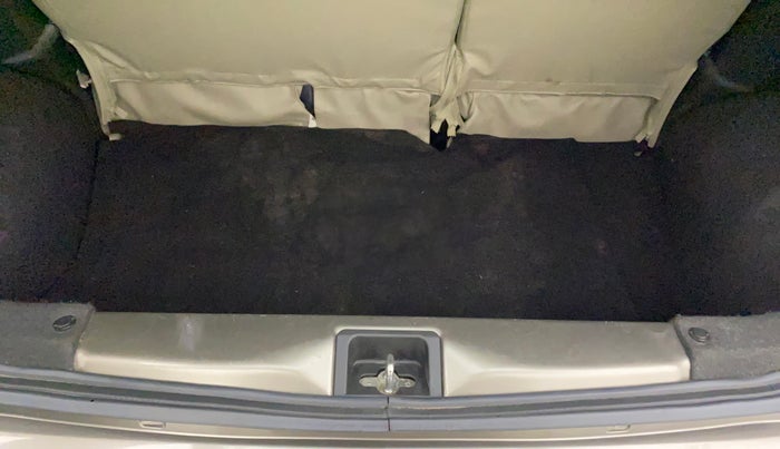 2019 Maruti New Wagon-R VXI 1.2, Petrol, Manual, 25,550 km, Boot Inside