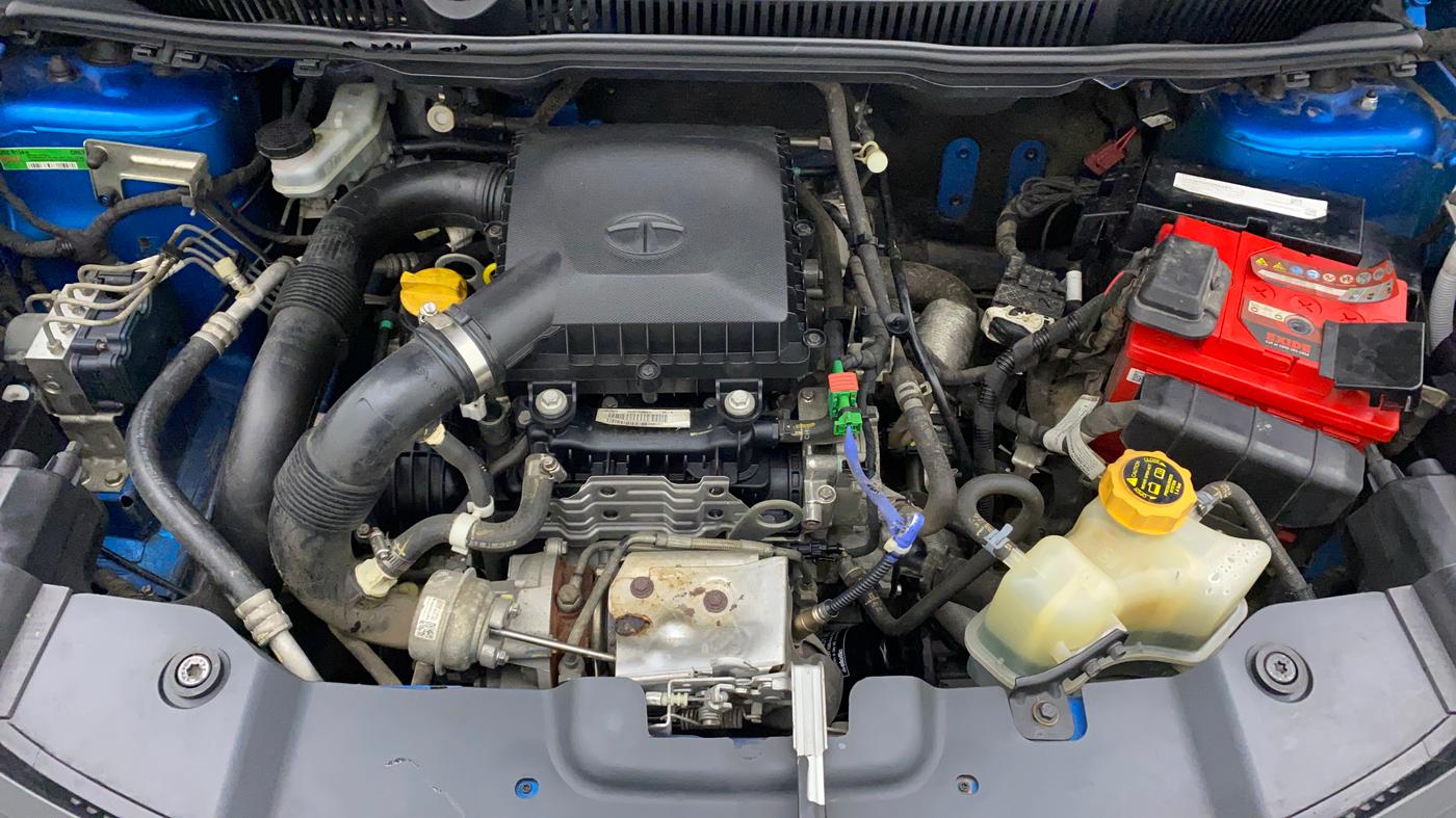 2019 Tata NEXON XZ PETROL, Petrol, Manual, 34,319 km, Open Bonet