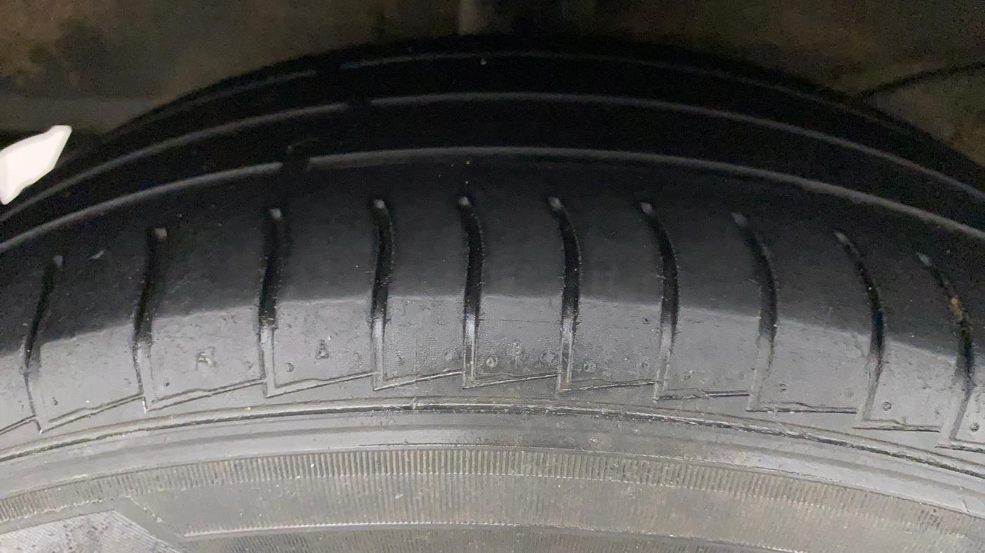 2019 Hyundai NEW SANTRO SPORTZ AMT, Petrol, Automatic, 61,504 km, Right Rear Tyre Tread