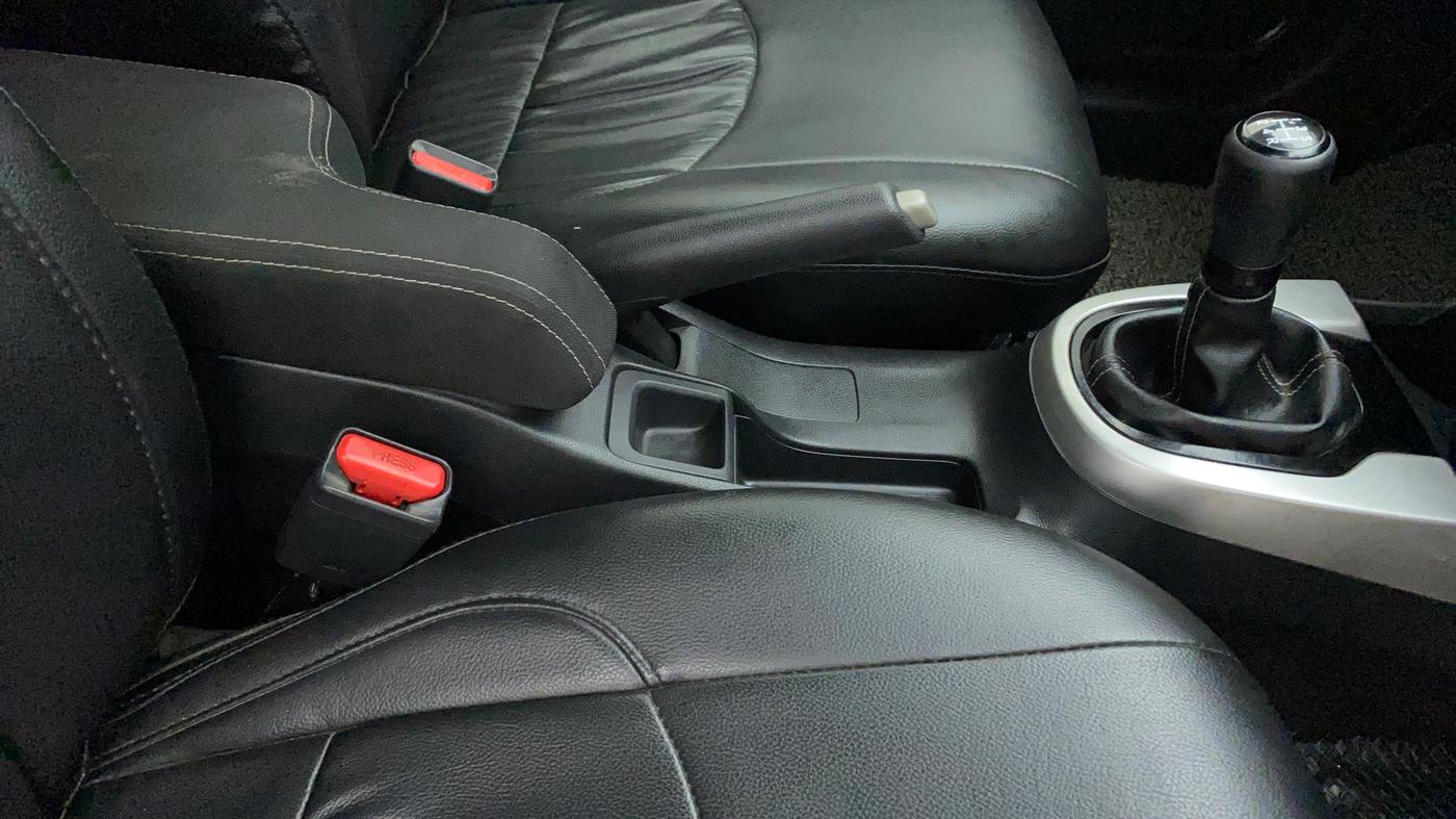 2020 Honda WR-V 1.2L I-VTEC VX MT, Petrol, Manual, 27,157 km, Gear Lever