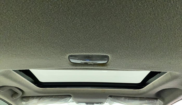 2020 Honda WR-V 1.2L I-VTEC VX MT, Petrol, Manual, 27,157 km, Moonroof/ Sunroof