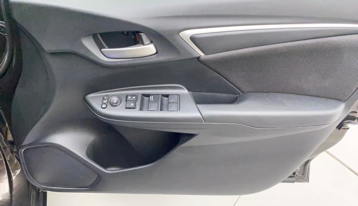 2020 Honda WR-V 1.2L I-VTEC VX MT, Petrol, Manual, 27,157 km, Driver Side Door Panels Control