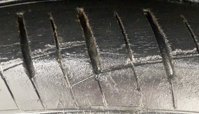 2019 Hyundai Creta SX (O) EXECUTIVE 1.6 PETROL, Petrol, Manual, 35,320 km, Right Rear Tyre Tread