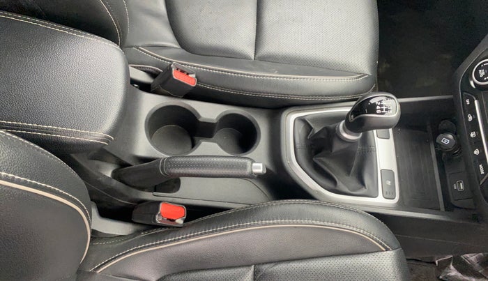 2019 Hyundai Creta SX (O) EXECUTIVE 1.6 PETROL, Petrol, Manual, 35,320 km, Gear Lever