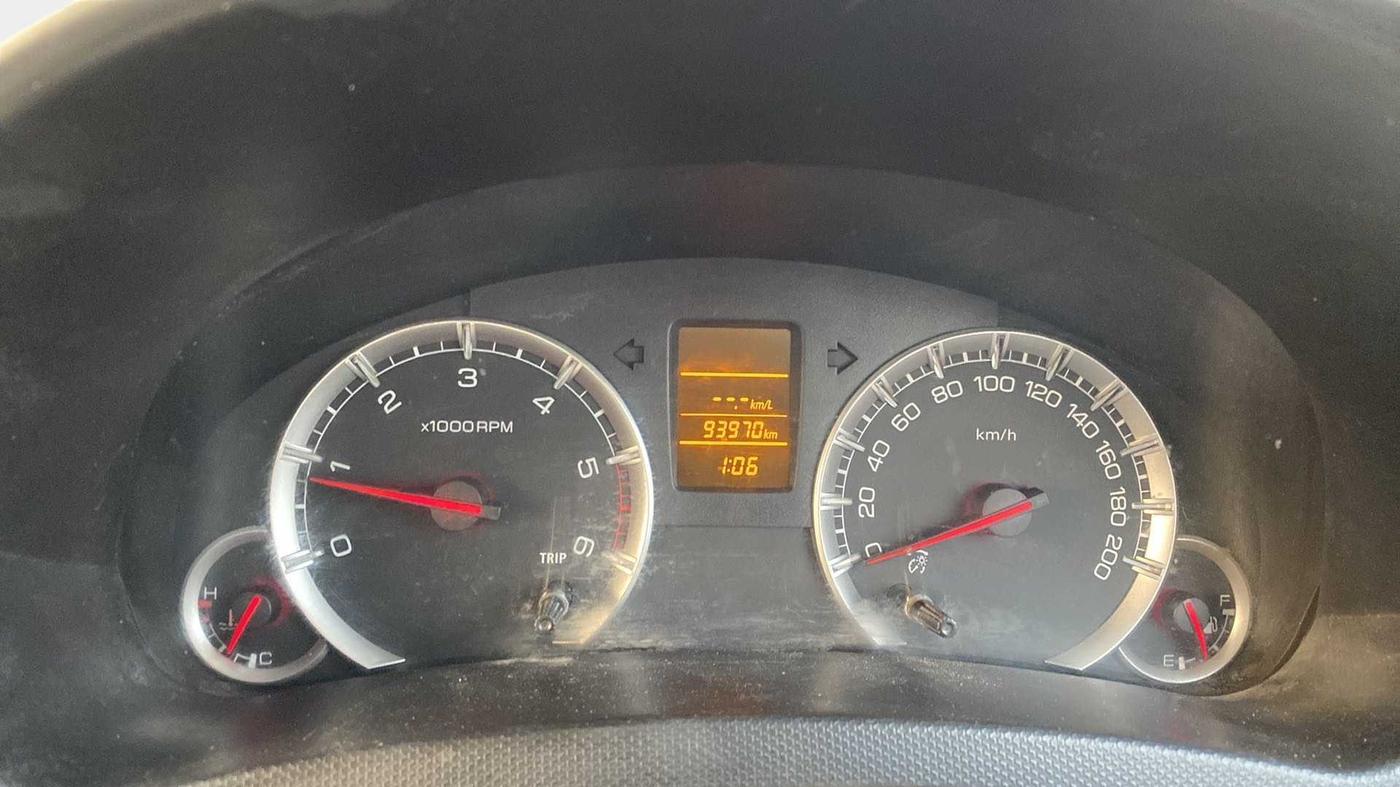 2014 Maruti Swift Dzire VDI, Diesel, Manual, 94,100 km, Odometer Image