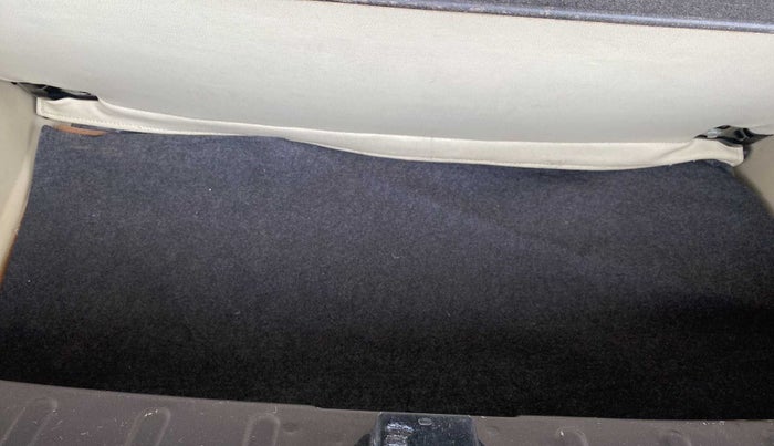 2014 Honda Brio VX AT, Petrol, Automatic, 41,220 km, Boot Inside