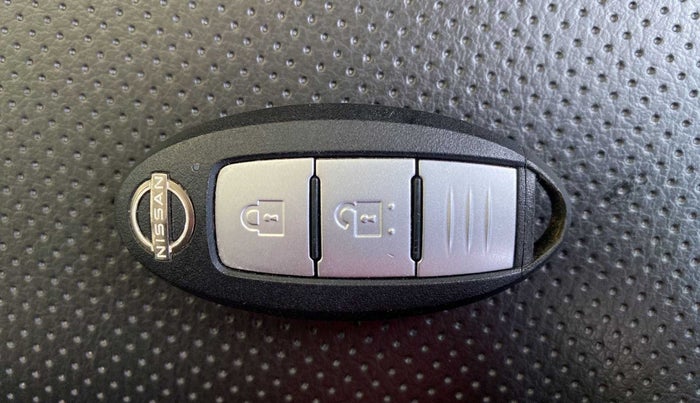 2021 Nissan MAGNITE XV PREMIUM TURBO CVT, Petrol, Automatic, 20,515 km, Key Close Up