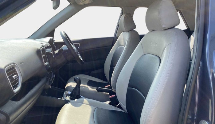 2020 Hyundai VENUE S 1.2, Petrol, Manual, 11,658 km, Right Side Front Door Cabin
