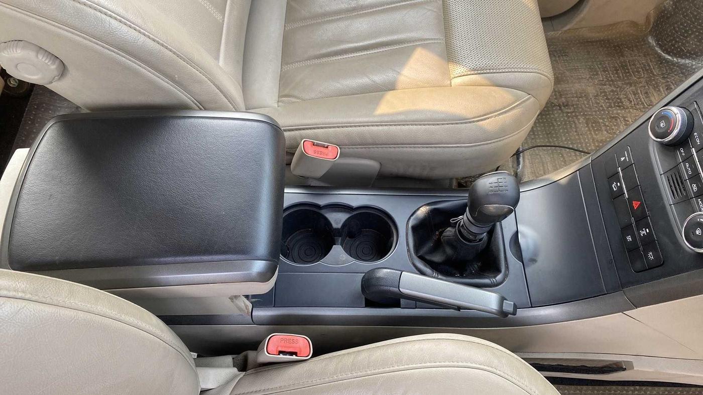 2015 Mahindra XUV500 W8, Diesel, Manual, 38,162 km, Gear Lever