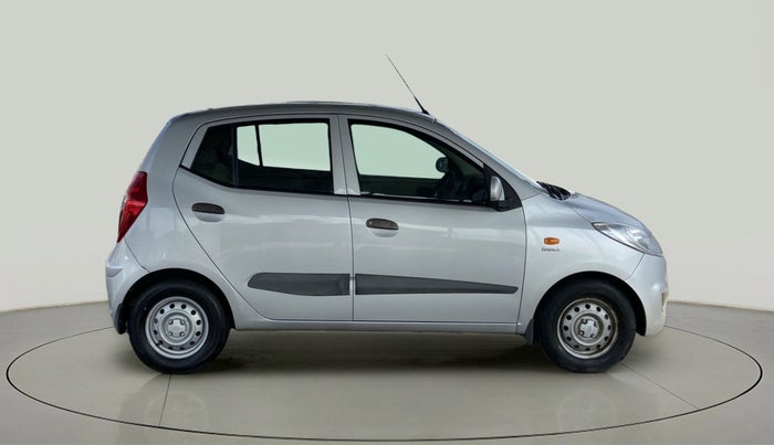 2016 Hyundai i10 ERA 1.1, Petrol, Manual, 13,367 km, Right Side View