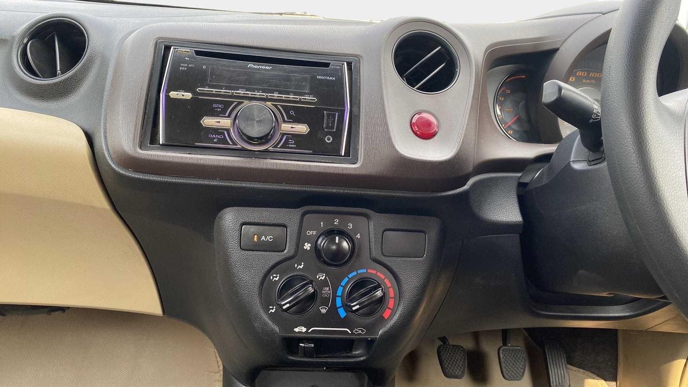 2014 Honda Amaze 1.5L I-DTEC E, Diesel, Manual, 1,00,090 km, Air Conditioner