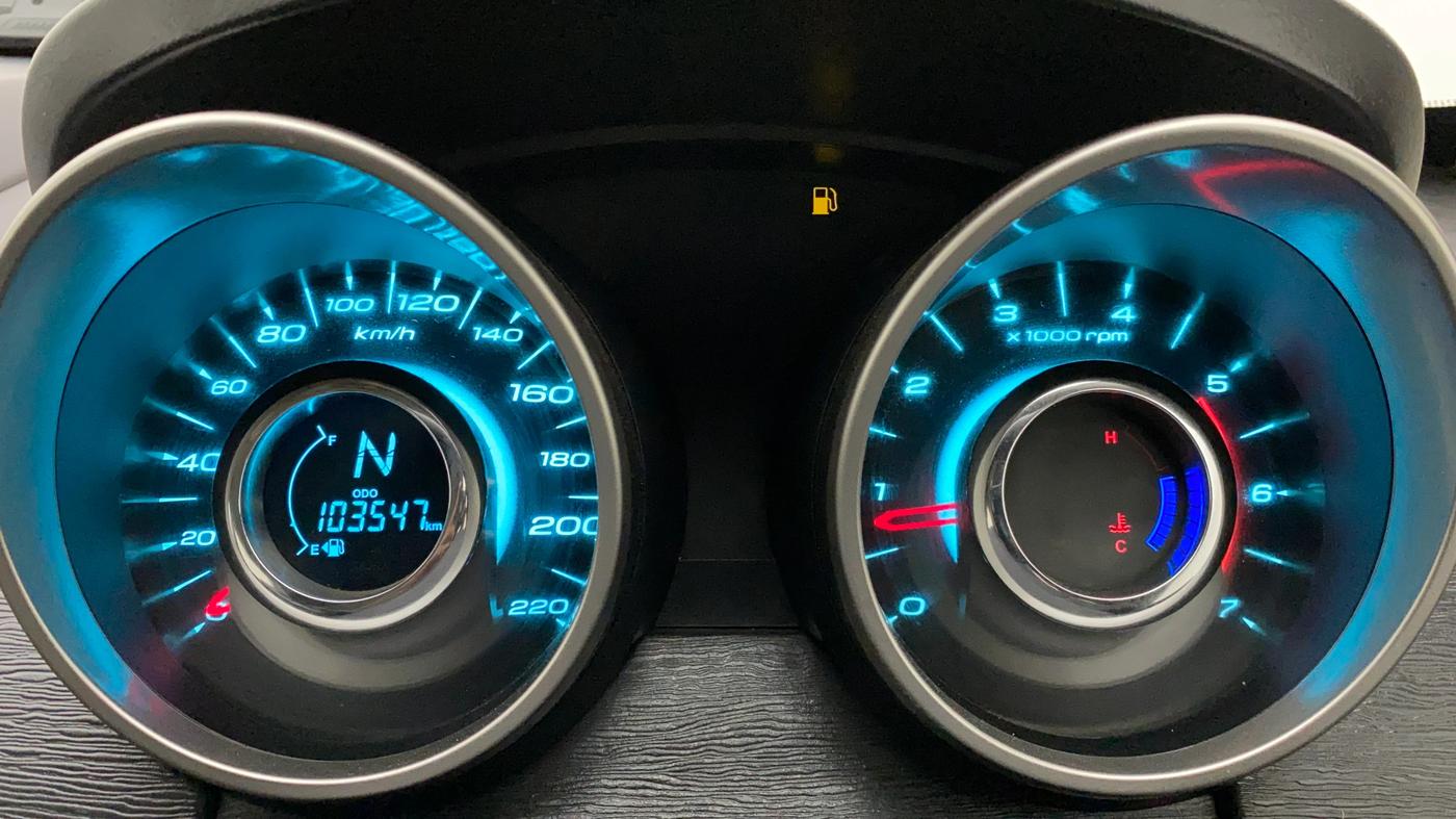 2018 Mahindra XUV500 W7, Diesel, Manual, 1,03,637 km, Odometer Image