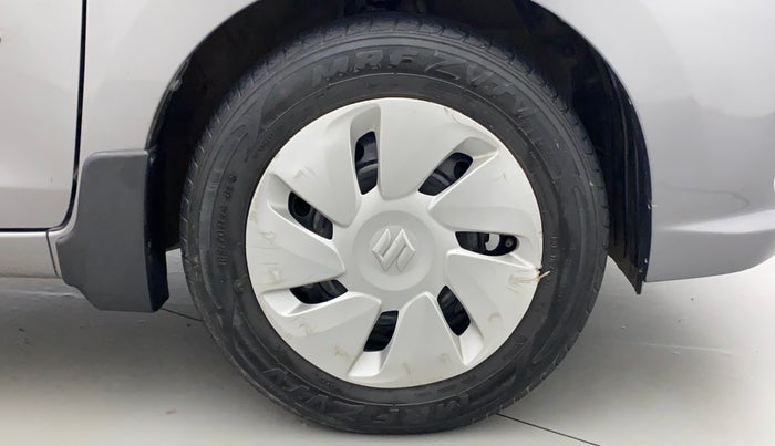 2019 Maruti Celerio VXI, Petrol, Manual, 37,577 km, Right Front Wheel