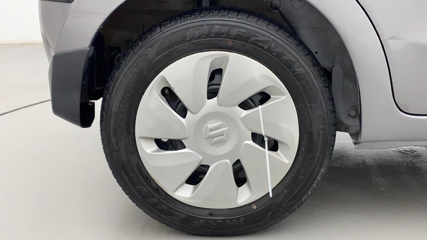 2019 Maruti Celerio VXI, Petrol, Manual, 37,577 km, Right Rear Wheel