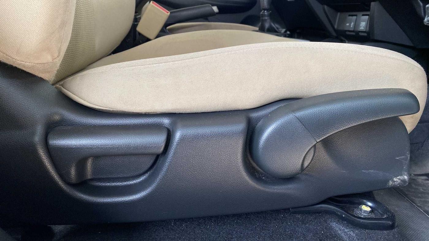 2015 Honda Jazz 1.2L I-VTEC V, Petrol, Manual, 20,780 km, Driver Side Adjustment Panel
