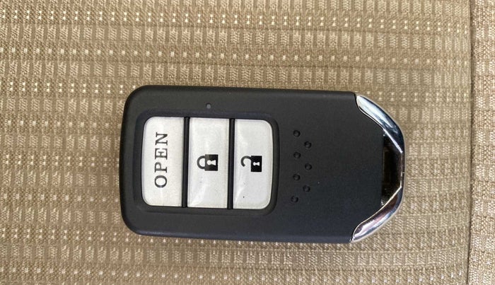 2015 Honda Jazz 1.2L I-VTEC V, Petrol, Manual, 20,780 km, Key Close Up