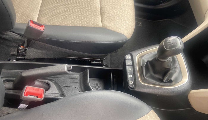 2021 Hyundai NEW SANTRO MAGNA, Petrol, Manual, 13,504 km, Gear Lever