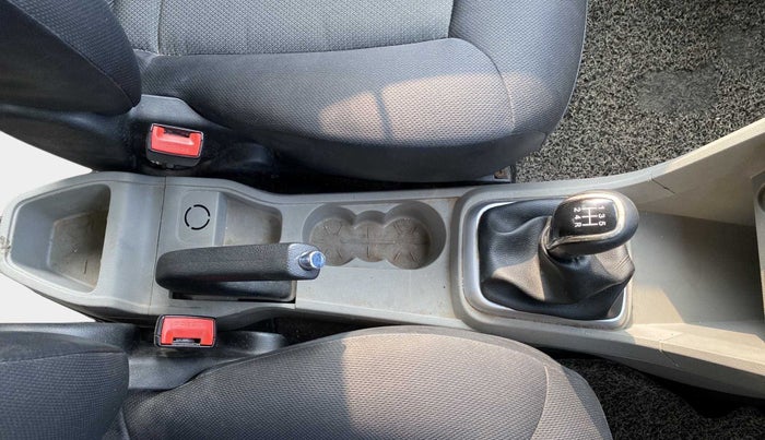 2016 Tata Tiago XM PETROL, Petrol, Manual, 44,672 km, Gear Lever