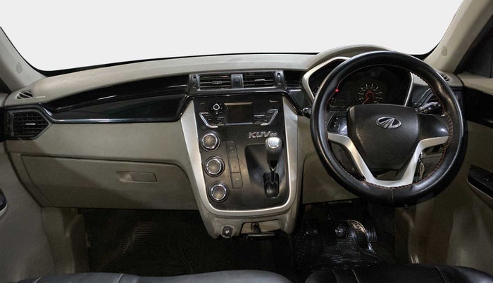 2016 Mahindra Kuv100 K8 6 STR, Petrol, Manual, 50,132 km, Dashboard