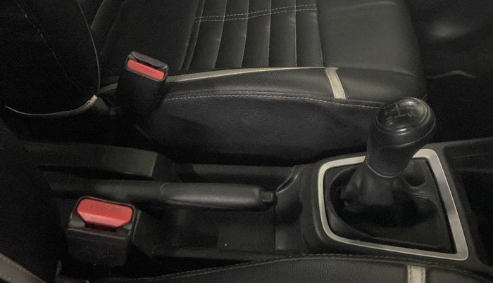 2018 Maruti Swift LXI, Petrol, Manual, 30,072 km, Gear Lever