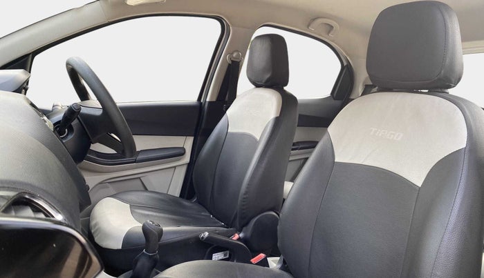 2022 Tata Tiago XZ PLUS PETROL, Petrol, Manual, 76,894 km, Right Side Front Door Cabin