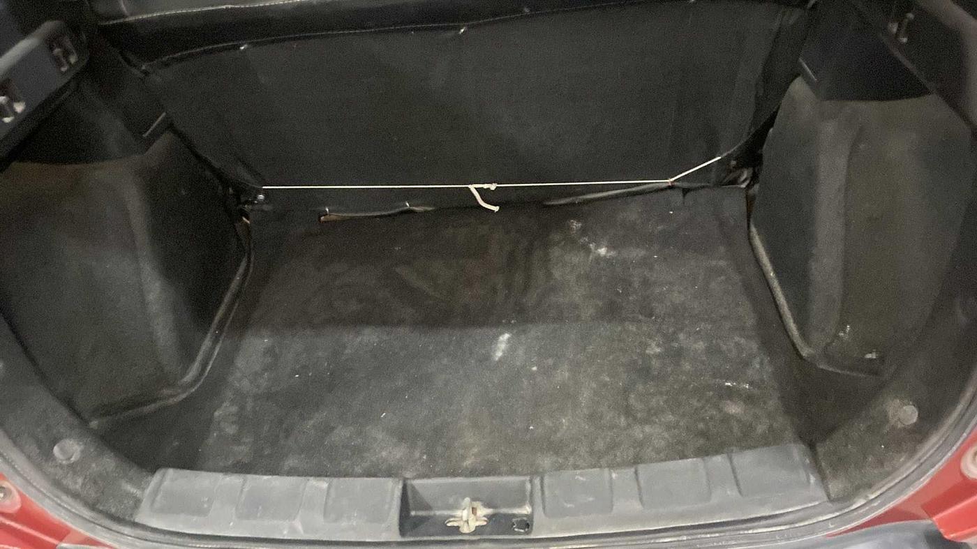 2017 Tata NEXON XM PETROL, Petrol, Manual, 31,292 km, Boot Inside