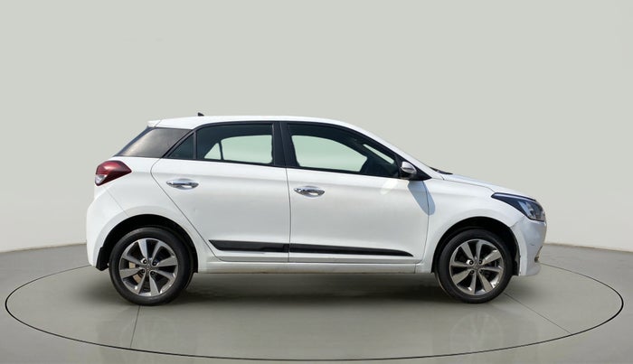 2015 Hyundai Elite i20 SPORTZ 1.2 (O), Petrol, Manual, 27,375 km, Right Side View