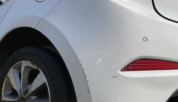 2015 Hyundai Elite i20 SPORTZ 1.2 (O), Petrol, Manual, 27,375 km, Rear bumper - Slightly dented