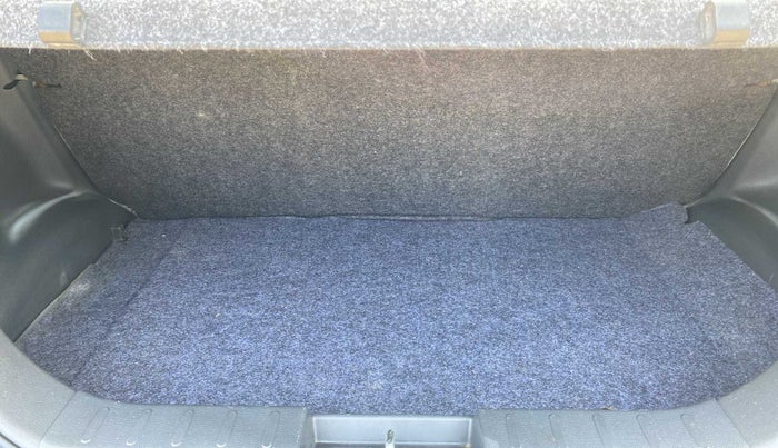 2016 Maruti Alto K10 VXI AMT, Petrol, Automatic, 55,643 km, Boot Inside