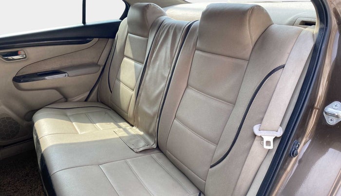 2015 Maruti Ciaz VXI, Petrol, Manual, 64,338 km, Right Side Rear Door Cabin