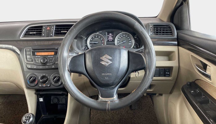2015 Maruti Ciaz VXI, Petrol, Manual, 64,338 km, Steering Wheel Close Up