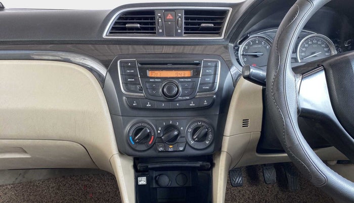 2015 Maruti Ciaz VXI, Petrol, Manual, 64,338 km, Air Conditioner