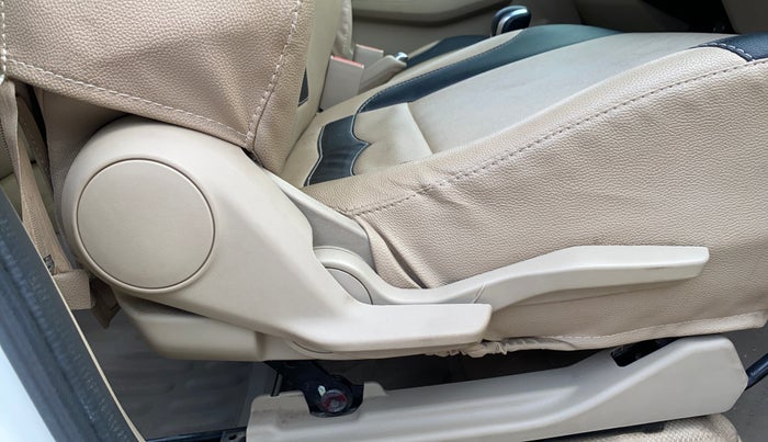 2018 Maruti Dzire VXI AMT, Petrol, Automatic, 58,306 km, Driver Side Adjustment Panel