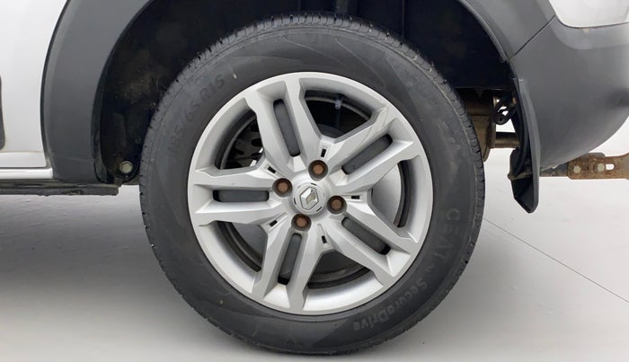 2021 Renault TRIBER RXZ, Petrol, Manual, 22,443 km, Left Rear Wheel