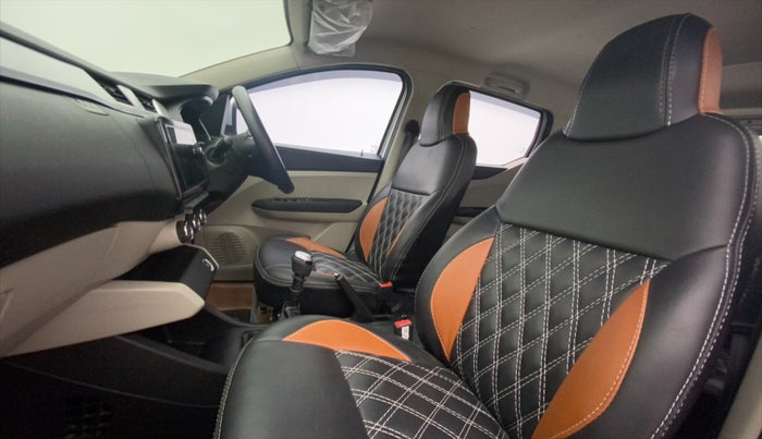 2021 Renault TRIBER RXZ, Petrol, Manual, 22,443 km, Right Side Front Door Cabin