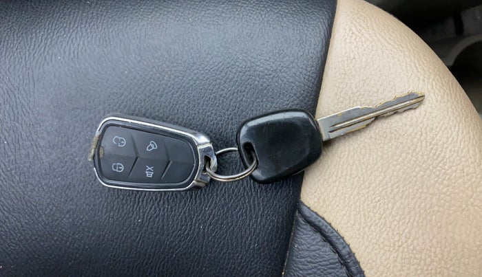 2016 Maruti Celerio VXI AMT, Petrol, Automatic, 73,425 km, Key Close Up