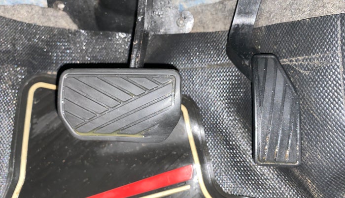 2016 Maruti Celerio VXI AMT, Petrol, Automatic, 73,425 km, Pedals