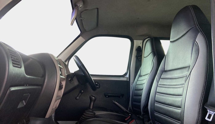 2018 Maruti Eeco 5 STR WITH A/C+HTR, Petrol, Manual, 75,090 km, Right Side Front Door Cabin