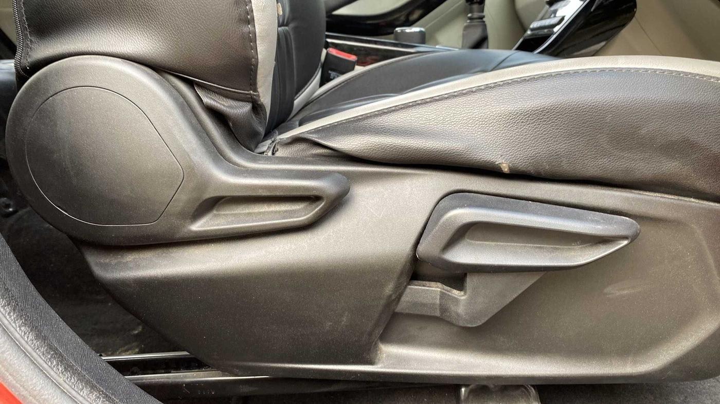 2021 Tata NEXON XZ PLUS (O) PETROL, Petrol, Manual, 5,115 km, Driver Side Adjustment Panel